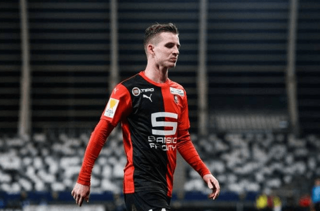  斯特拉斯堡补时绝平保留保级希望