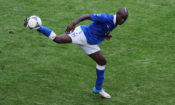  利物浦迪亚斯单刀赴会红军客场小胜谢菲尔德联